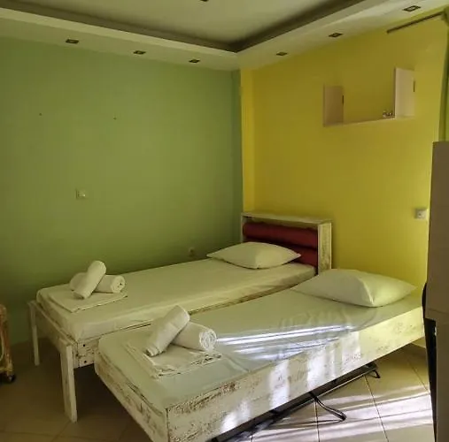 Zennova #17 Lydia Luxury Pool Villa, Elani * Σίβηρη