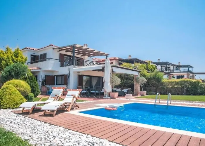 Zennova #17 Lydia Luxury Pool Villa, Elani Βίλα *