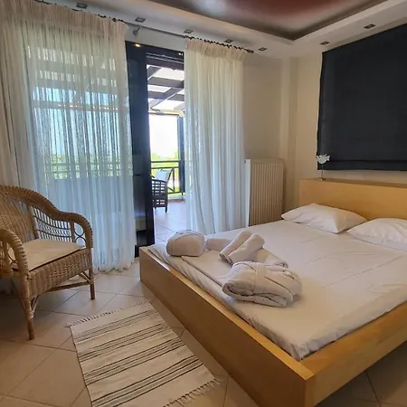 Zennova #17 Lydia Luxury Pool Villa, Elani *