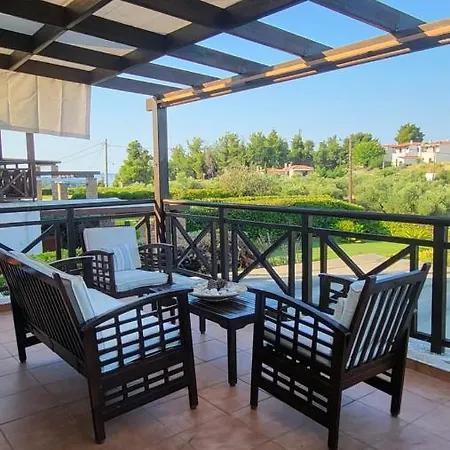 Zennova #17 Lydia Luxury Pool Villa, Elani