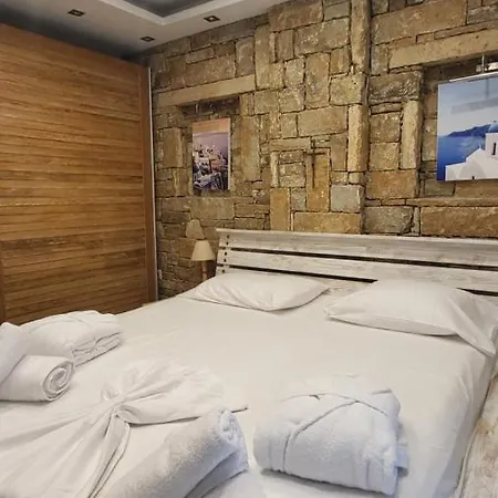 Zennova #17 Lydia Luxury Pool Villa, Elani *