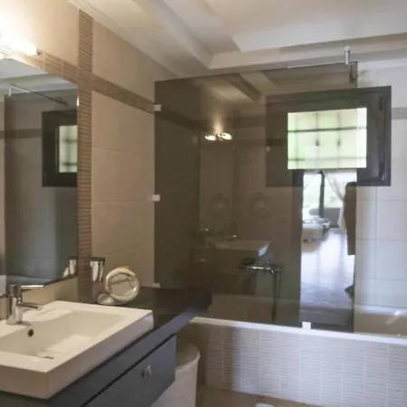 Вилла Zennova #17 Lydia Luxury Pool Villa, Elani *