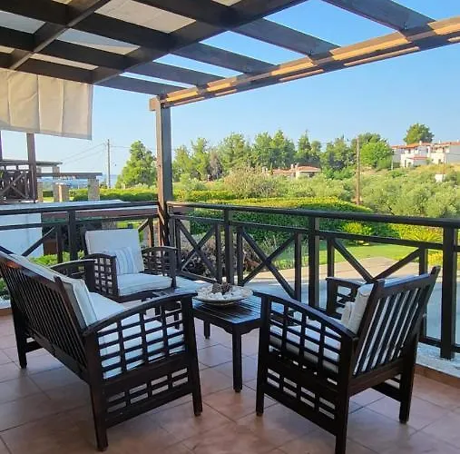 Zennova #17 Lydia Luxury Pool Villa, Elani